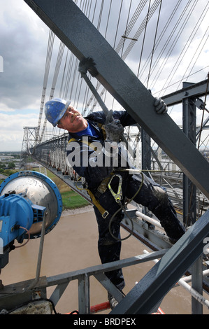 Sanierung von der Schwebefähre Newport in S Wales. Die Überfahrt, die überspannt den Fluss Usk wurde 1902-1906 erbaut und ist sein Stockfoto
