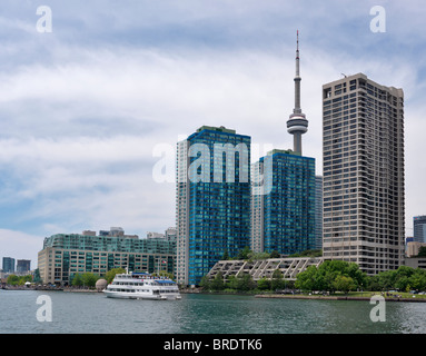 Luxus-Eigentumswohnungen in Toronto Harbourfront. Ontario, Kanada. Stockfoto