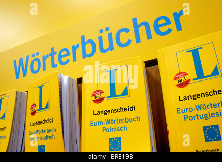 Langenscheidt Wörterbücher veröffentlicht der Verlag Unternehmen Langenscheidt KG auf der Frankfurter Buchmesse 2007 Stockfoto