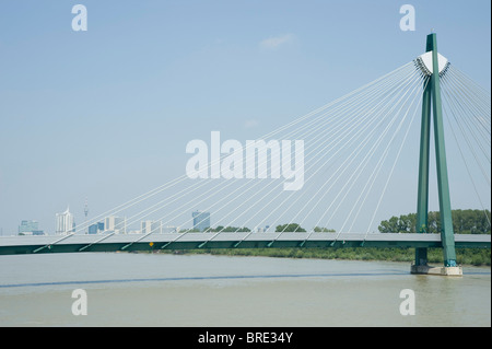 Wien, Donaustadtbrücke U2 Stockfoto