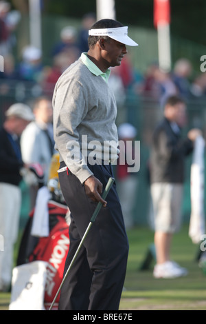 Vijay Singh auf dem Übungsplatz an der 2009 USGA US Open Championship am Bethpage State Park in Farmingdale, New York Stockfoto