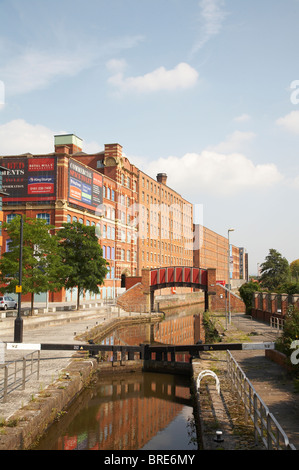 Königliche Mühlen mit Rochdale Kanal in Ancoats Manchester UK Stockfoto