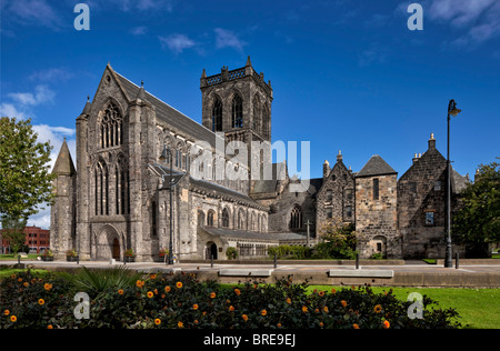 Paisley Abbey, Schottland. Ein ehemaliges Kloster Cluniac und aktuelle Church Of Scotland Pfarrei Kirk, Stockfoto