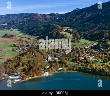 Kochel mit See Kochelsee, Trimini, Oberbayern, Deutschland, Europa, Luftbild Stockfoto