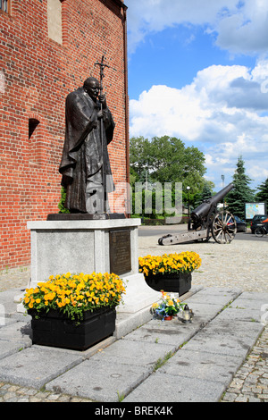 Denkmal Papst Johannes Paul II. vor Rathaus, Morag, Polen Europa Stockfoto