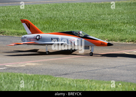 RC ferngesteuerte echten Jet-Flugzeug-Modell in Aktion Stockfoto