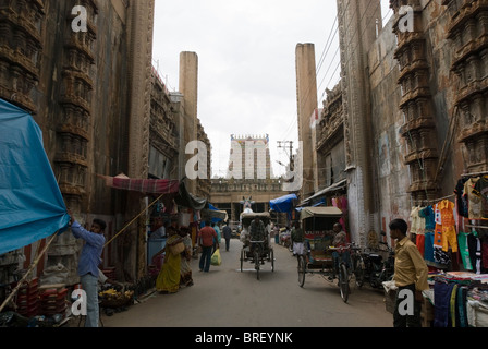 Blick vom Royagopuram der Sri-Meenakshi-Tempel in; Madurai; Tamil Nadu; Indien Stockfoto