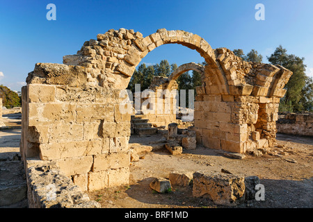 Saranda Kolones Festung, Torbogen, Archäologie, Weltkulturerbe, Kato, Paphos, Paphos, Zypern, Europa Stockfoto