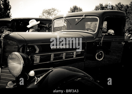 Ein 1935 REO Speed Wagon Pickup auf der 2010 Eisenstein Concours Delegance Stockfoto