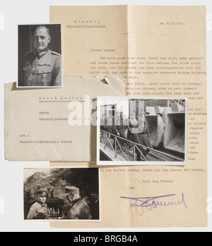Feldmarschall Erwin Rommel, ein persönlicher Brief an Major General Meise vom 28. August 1944 Nach seiner Verletzung schreibt Rommel vom Krankenbett an den Kommandeur seiner Pioniere und den wichtigsten Mann für die defensive Taktik, wobei er bedauere, nicht an vorderster Front zu sein (transl. "Ich kann vielleicht aufstehen ... aber das Lesen mit nur einem Auge und gehen sind für mich noch sehr belastend."), dunkle Vergleiche mit vergangenen Ereignissen (Transl.) "weil ich schon eine solche Situation in Alamein im Jahr 1942 erlebt habe, Als der gleiche Feind die deutsche Panzer-Armee Afrika um ein und dasselbe m zerstörte, Stockfoto