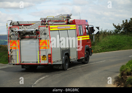 Feuerwehrauto auf einen Feldweg in der Nähe von Modbury Devon Südengland Stockfoto