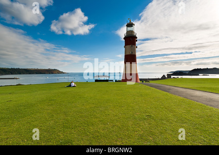 27. September 2010. Plymouth, Devon, England. Smeatons Tower Leuchtturm an der Hacke Plymouth Blick auf Drakes Insel Stockfoto