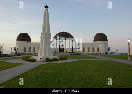 Griffith Park Observatory in Los Angeles County, Kalifornien. Diese Lage ist ein beliebtes Reiseziel für Touristen. Stockfoto