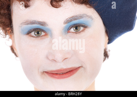 Nahaufnahme der jungen Frau lächelnd tragen Gesicht malen. Stockfoto