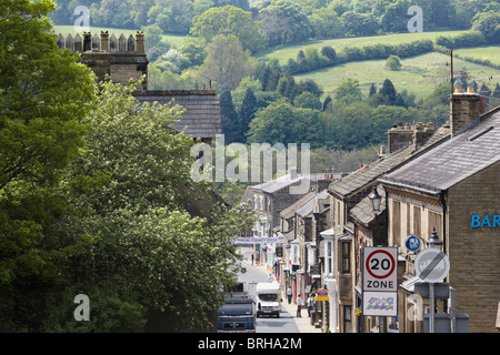 Pateley Bridge ist eine typische Marktstadt in Nidderdale, North Yorkshire Stockfoto