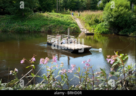 Hampton Loade Passagierfähre über den Fluss Severn in der Nähe von Bridgnorth, Shropshire Stockfoto