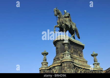 Statue von König Johann von Sachsen, Theaterplatz, Dresden, Sachsen, Deutschland Stockfoto