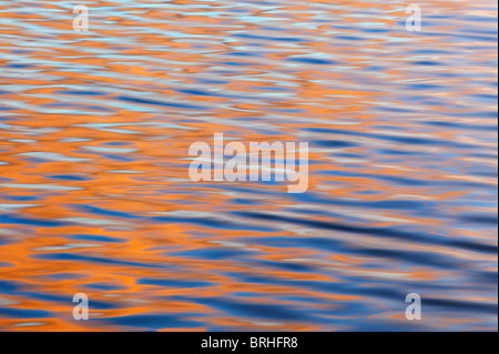 Gekräuselte Wasserfläche, Feuerland, Argentinien Stockfoto