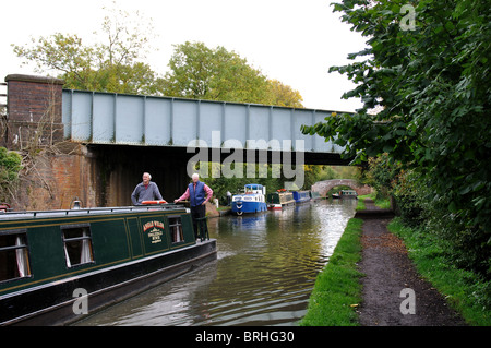 Narrowboat am Kanal bei Kingswood Junction, Lapworth, Warwickshire, England, UK Stockfoto