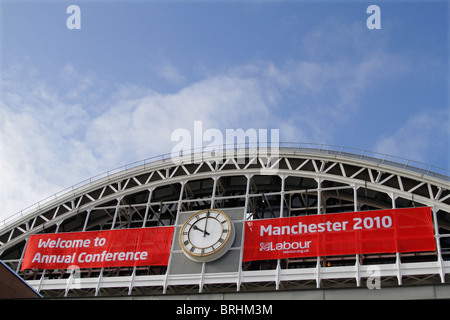 MANCHESTER zentrale ZENTRALKONFERENZ 26. September 2010 MANCHESTER Stadtzentrum von MANCHESTER ENGLAND Stockfoto