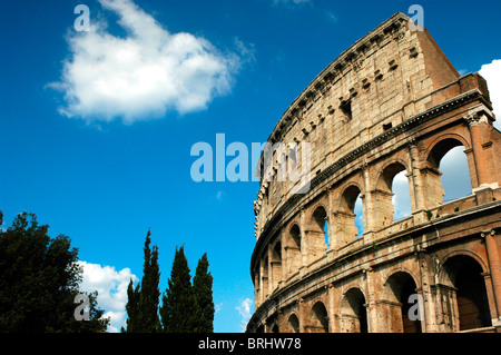 Das äußere des Kolosseum (oder Kolosseum) in Rom, Italien Stockfoto