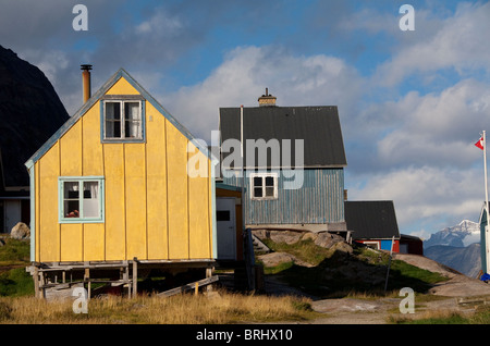 Grönland, Prinz Christian Sund (aka Prins Christian Sund). Kleinen abgelegenen Fischerdorf Siedlung von Augpilaqtoq. Stockfoto