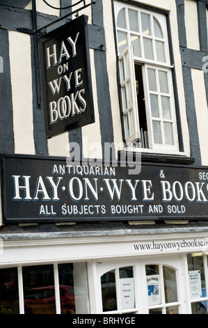Das äußere einer Buchhandlung in Hay-on-Wye, Powys, Wales Stockfoto