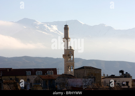 Ein Blick von Chania, die zweitgrößte Stadt der griechischen Insel Kreta. Stockfoto