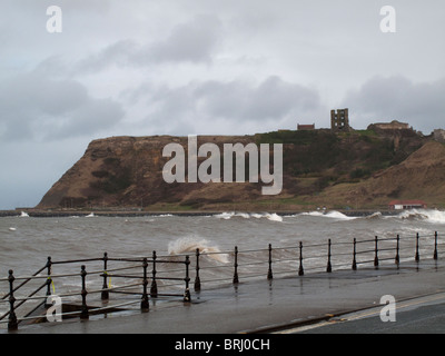 Schwere See in Scarborough, North Yorkshire, UK Stockfoto