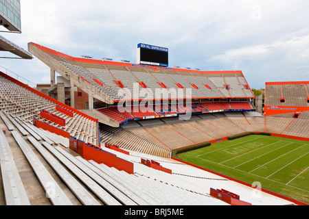 Das Innere des Ben Hill Griffin Stadions, allgemein bekannt als Swamp Home der University of Florida Gators Stockfoto