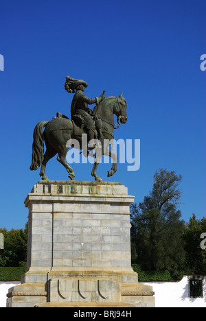 Reiterstandbild im Terreiro Do Paço quadratisch, Vila Viçosa. Stockfoto