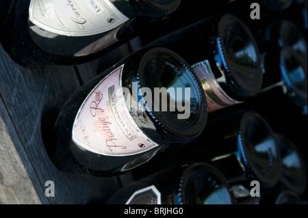 Champagner-Flaschen, Saint Emilion, Aquitaine, Frankreich Stockfoto