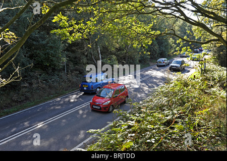 Der A3-Fernstraße durch des Teufels Punchbowl an Hindhead in Surrey, September 2010, vor der Eröffnung des Hindhead Tunnel Stockfoto