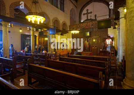 Innenaufnahme der christlichen Kirche St. Barbara, koptische Kairo, Ägypten, Arabien, Afrika Stockfoto