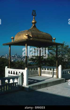 Ibrahim's Bower (1640), Iftariye, Aussichtsplattform oder gilt-Bronze Kiosk im Fourt Court, Topkapi Palast, Istanbul, Türkei Stockfoto