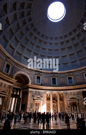 Innenraum des Pantheons in Rom Italien Stockfoto