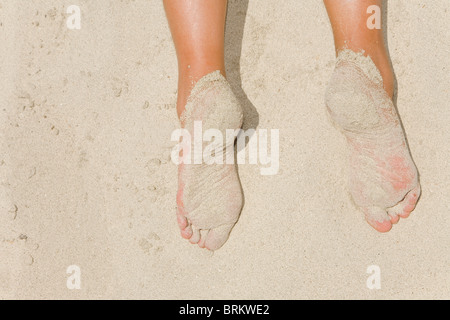 Sandy Füße am Strand Stockfoto