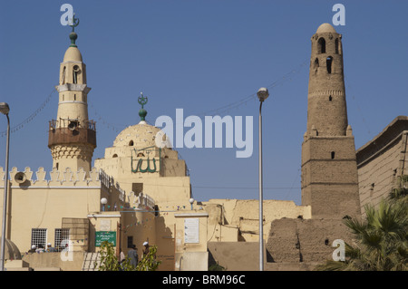 Ägypten. Luxor. Moschee von Abu El-Haggag innerhalb der Tempel von Luxor während die Ayyubiden-Sultane (13. Jahrhundert) gebaut. Stockfoto