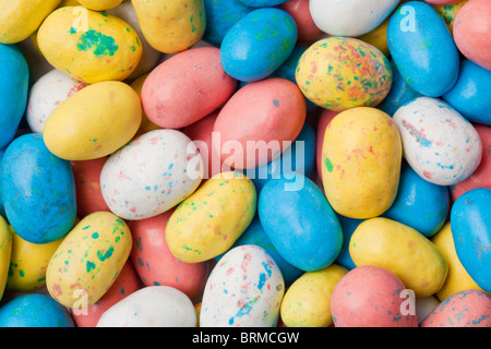 gesprenkelten Eiern Multi farbigen Hintergrund oder Hintergrund Stockfoto