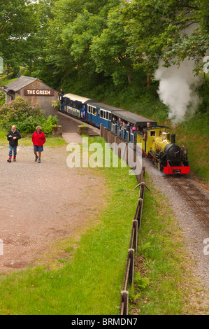 Die grünen Station auf die Ravenglass und Eskdale Schmalspurbahn in Cumbria, England, Großbritannien, Uk Stockfoto