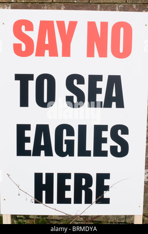 Anti-Seeadler Wiedereinführung Schema Schild am Holkham North Norfolk Feb 2010 Stockfoto