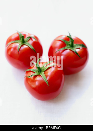 Tomaten auf weißem Hintergrund Stockfoto