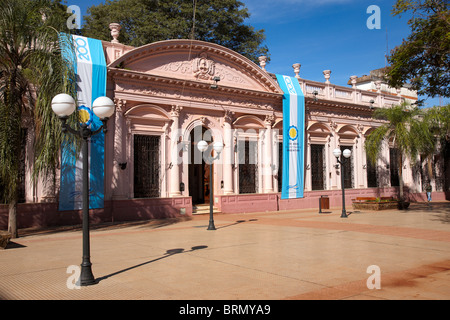 Casa de Gobierno, Plaza 9 de Julio, Posadas, Argentinien Stockfoto