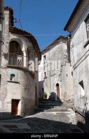 Castelpizzuto Molise Italien alte Bauerndorf Dörfer verlassenen Häusern Stockfoto