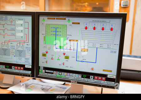 Das Kontrollzentrum des Krafla geothermische Kraftwerk in Island Stockfoto