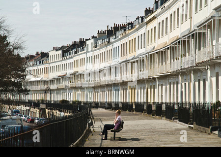 dh Royal York Crescent CLIFTON VILLAGE BRISTOL ENGLAND Georgische Terrasse Crescents uk gb Reihenhäuser Stockfoto