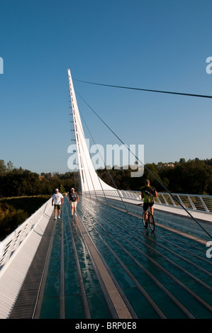 Sundial Bridge am Sacramento River in Redding Kalifornien vom Architekten Santiago Calatrava Stockfoto