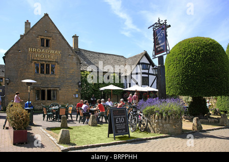 Das Broadway Hotel &amp; Restaurant in diesem winzigen Dorf in Worcestershire am Rande der Cotswolds Stockfoto