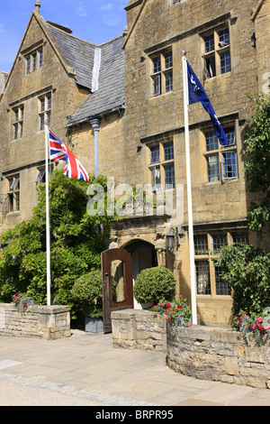 Die Lygon Arms Hotel in Broadway Worcestershire, einmal besucht vom Königshaus während des Bürgerkrieges Stockfoto