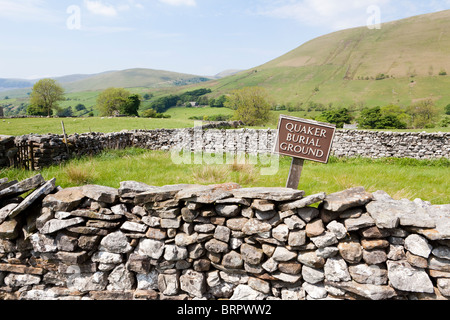 Die alten Quäker Gräberfeld in remote-Landschaft fiel Ende, NE Sedburgh, Cumbria Stockfoto